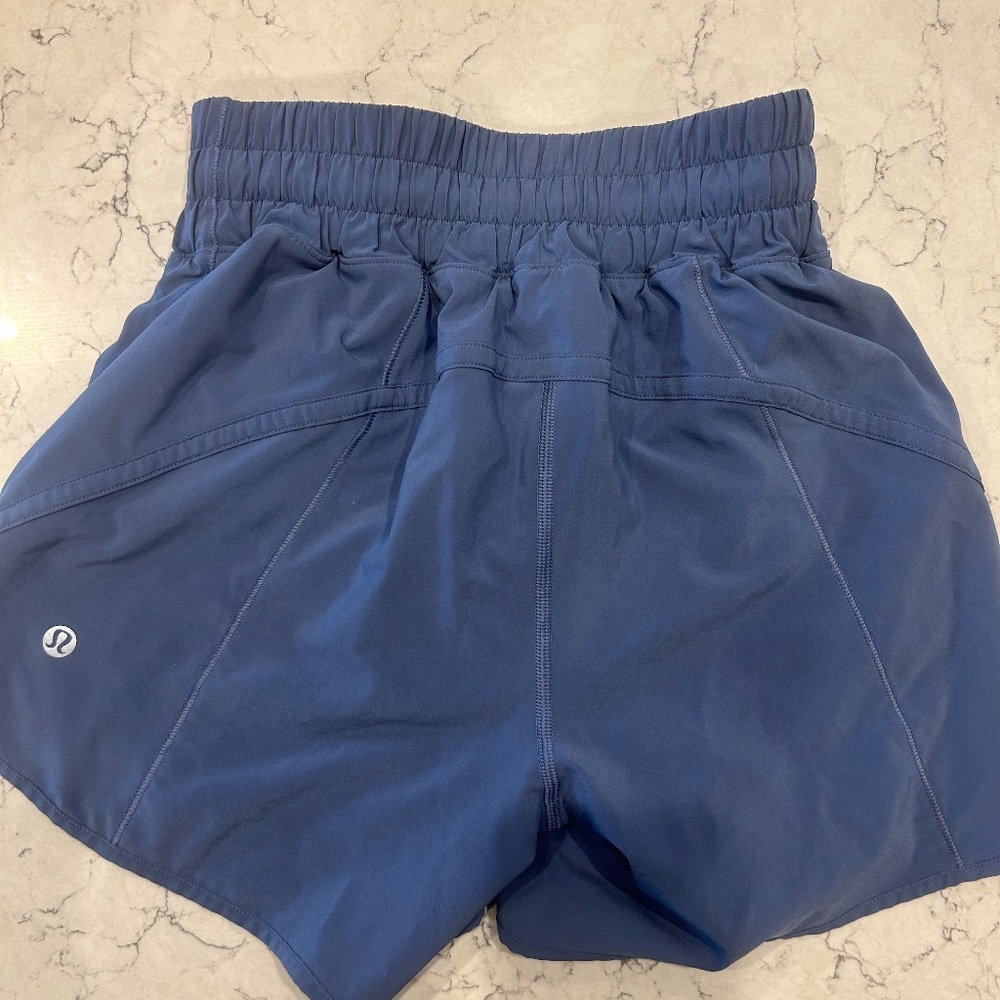 Lululemon Track That Short 5” Size 2 Water Drop